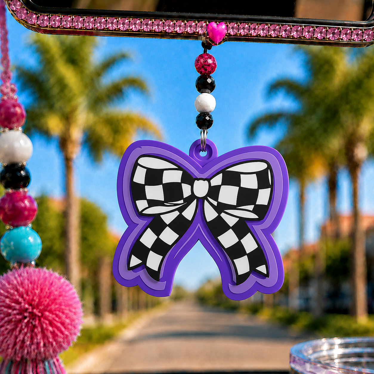 CHECKERED BOW FRESHIE MOLD